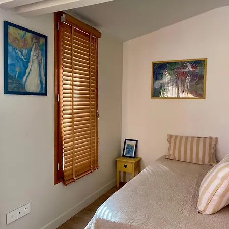 بيت ضيافة De Groupe Et L'agnel 3*