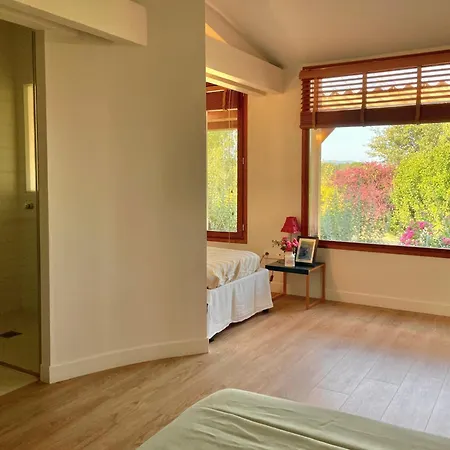 De Groupe Et L'agnel بيت ضيافة