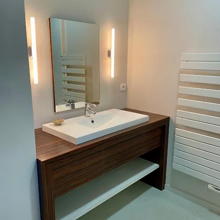 De Groupe Et L'agnel Πανσιόν Domaize