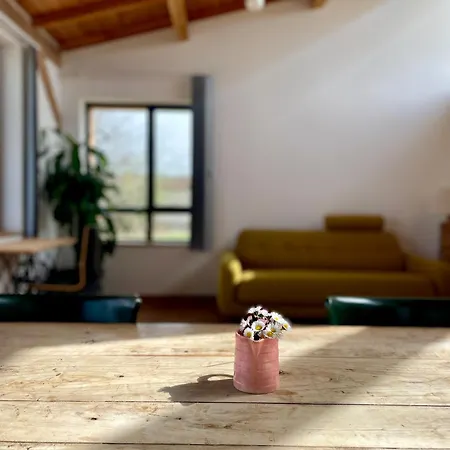 De Groupe Et L'agnel Πανσιόν 3*