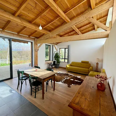 De Groupe Et L'agnel 3* Domaize