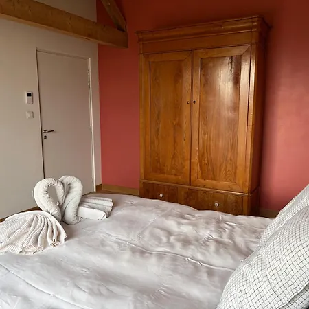 De Groupe Et L'agnel بيت ضيافة