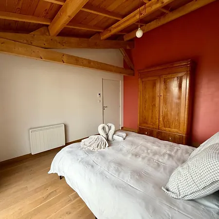 بيت ضيافة De Groupe Et L'agnel 3*